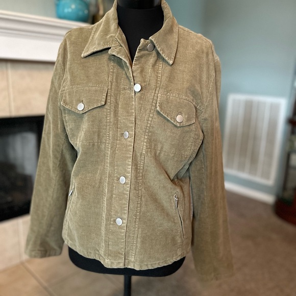 Talbots Green Cordoroy Jacket with Collared Neckline. Size L. NWOTGS. - Picture 3 of 6